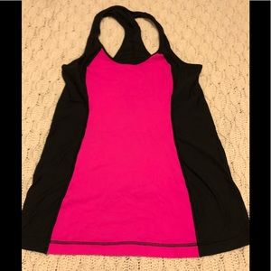 Size 8 lululemon tank